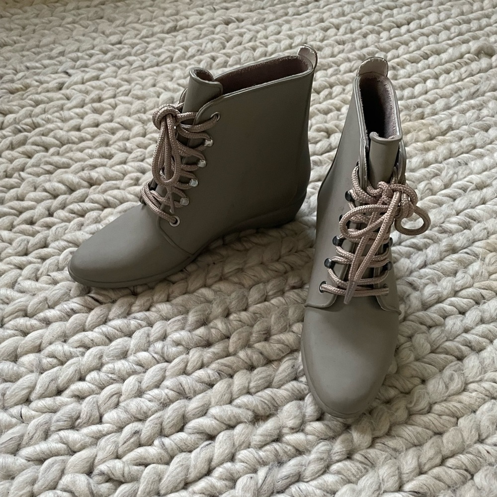 Loeffler Randall Size 7 Rubber High Top Wedge Sneakers